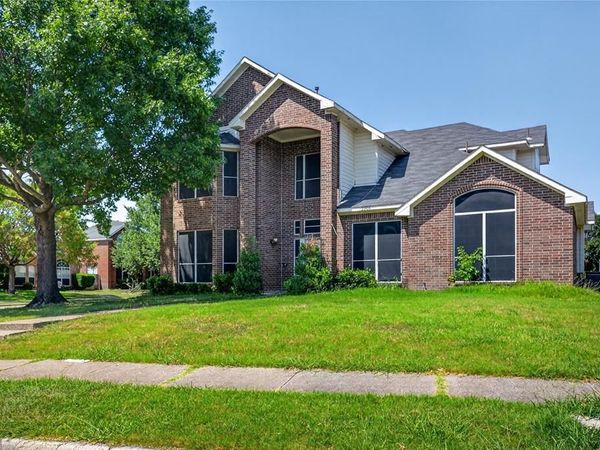 2306 Bent Brook Drive, Mesquite, TX 75181