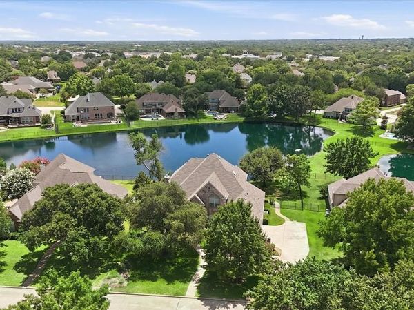 905 Brazos Drive, Southlake, TX 76092