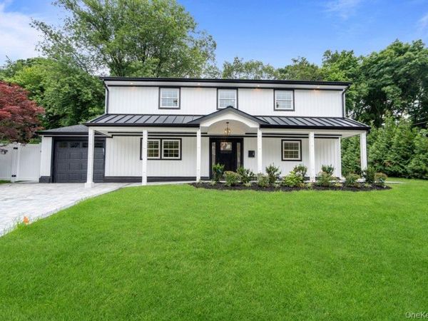 12 E Park Drive , Old Bethpage, NY 11804