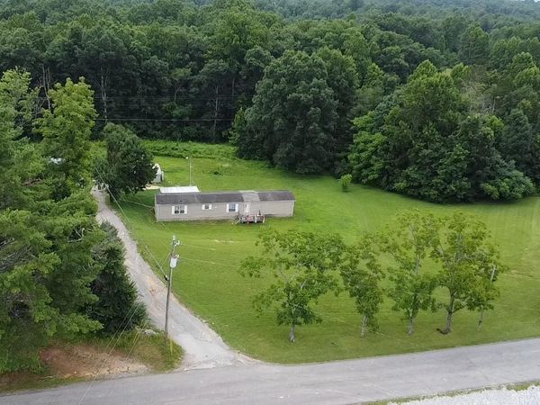 215 Central Ave, Lancing, TN 37770