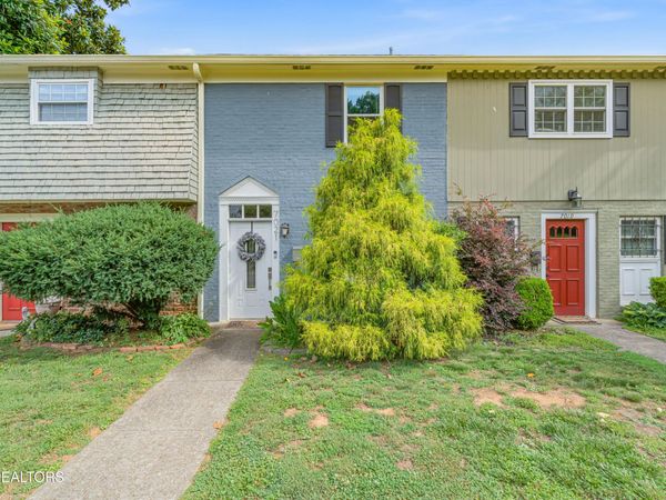 7021 Traditional Drive, Knoxville, TN 37909