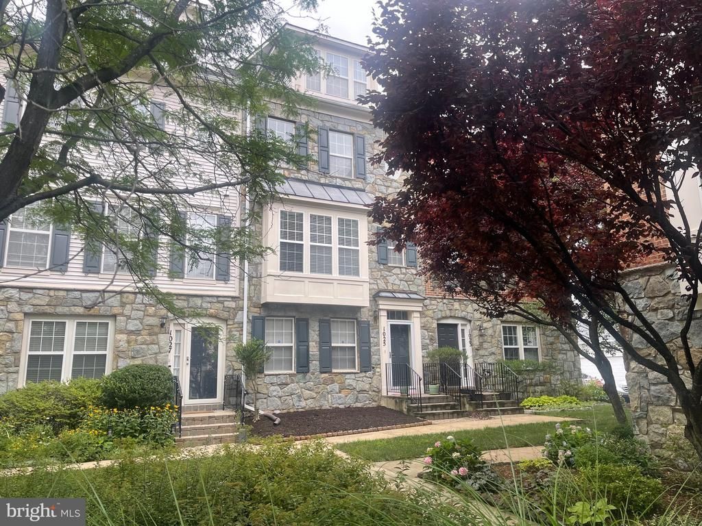 1025 GAITHER ROAD , ROCKVILLE, MD 20850