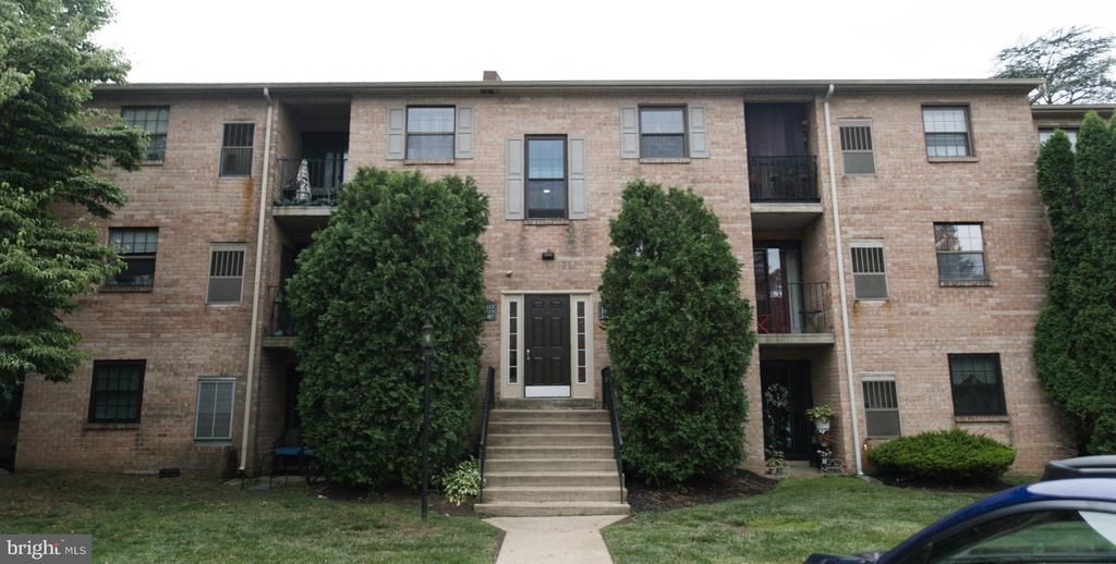 2309 POND VIEW DRIVE , WEST CHESTER, PA 19382