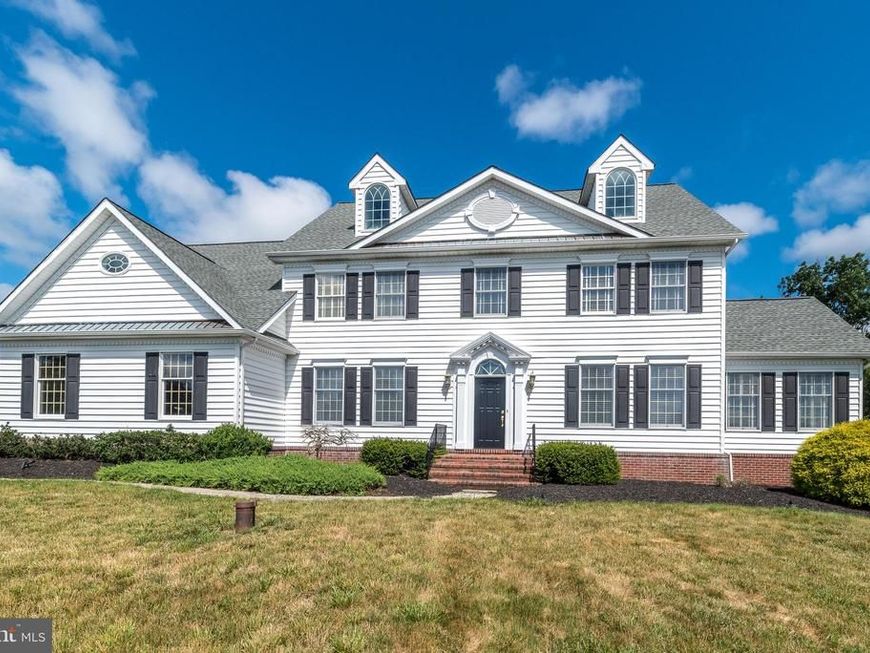 2560 Country View Lane, Harleysville, PA 19438 Main Photo