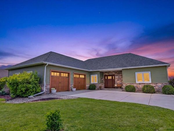 2315 Manley Drive, Sun Prairie, WI 53590