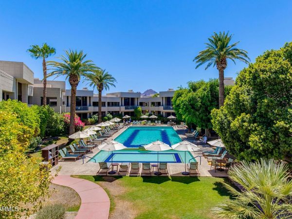 2802 E CAMINO ACEQUIA Drive, Unit 2, Phoenix, AZ 85016