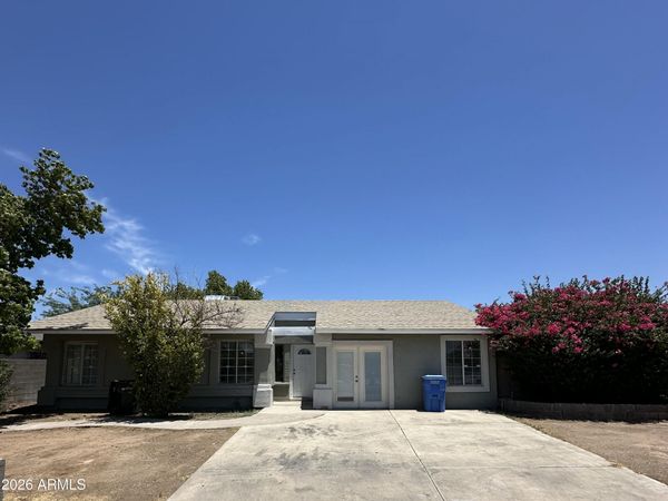 3105 N 87TH Avenue, Phoenix, AZ 85037