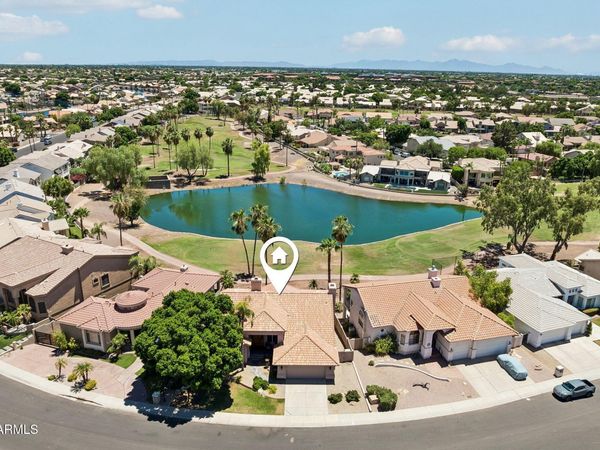 5681 W ABRAHAM Lane, Glendale, AZ 85308