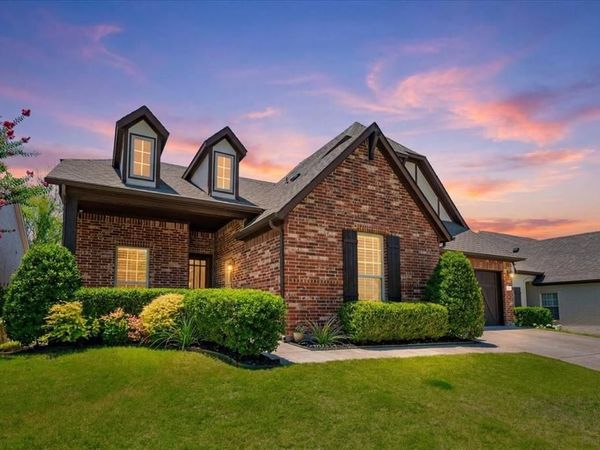 214 Parkview Drive, Aledo, TX 76008
