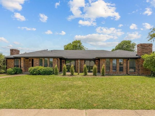 306 Bardfield Avenue, Garland, TX 75041