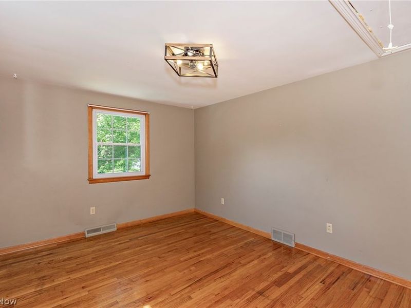 63 Shawondassee Drive, Timberlake, OH 44095 Photo 24