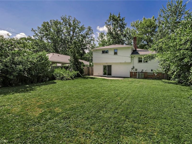 63 Shawondassee Drive, Timberlake, OH 44095 Photo 32
