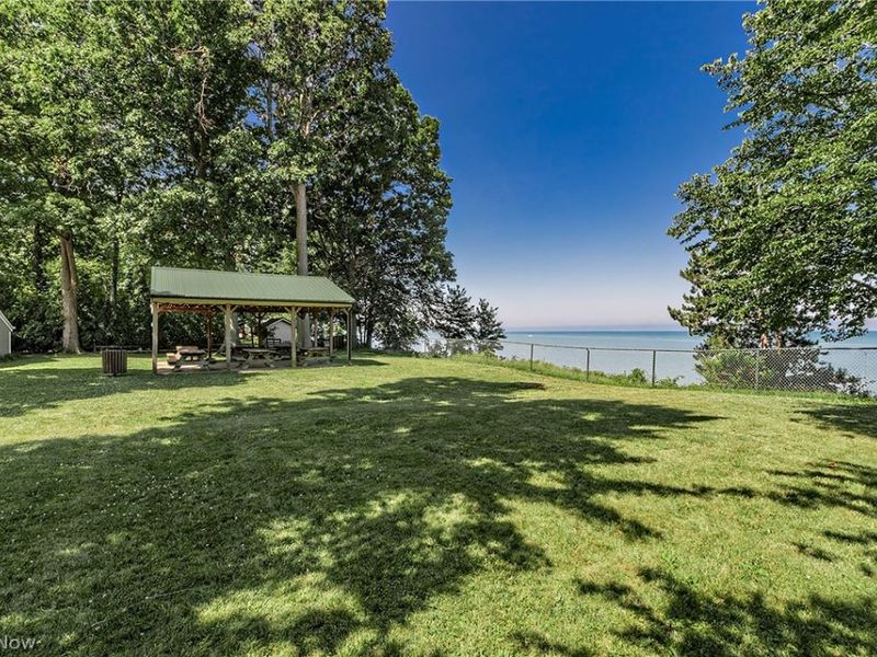63 Shawondassee Drive, Timberlake, OH 44095 Photo 34