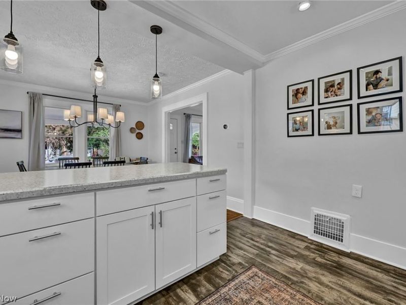732 Falls Avenue, Cuyahoga Falls, OH 44221 Photo 10