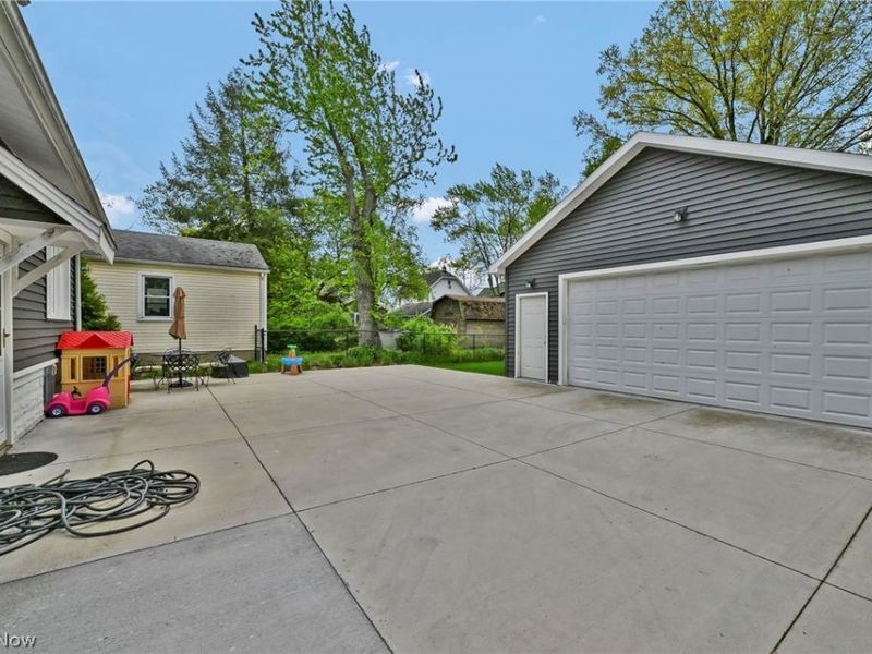 732 Falls Avenue, Cuyahoga Falls, OH 44221 Photo 28