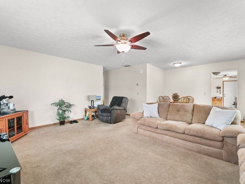109 Monticello Circle, Elyria, OH 44035 Photo 22