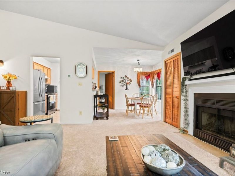 2002 Stoney Run Circle, Broadview Heights, OH 44147 Photo 5