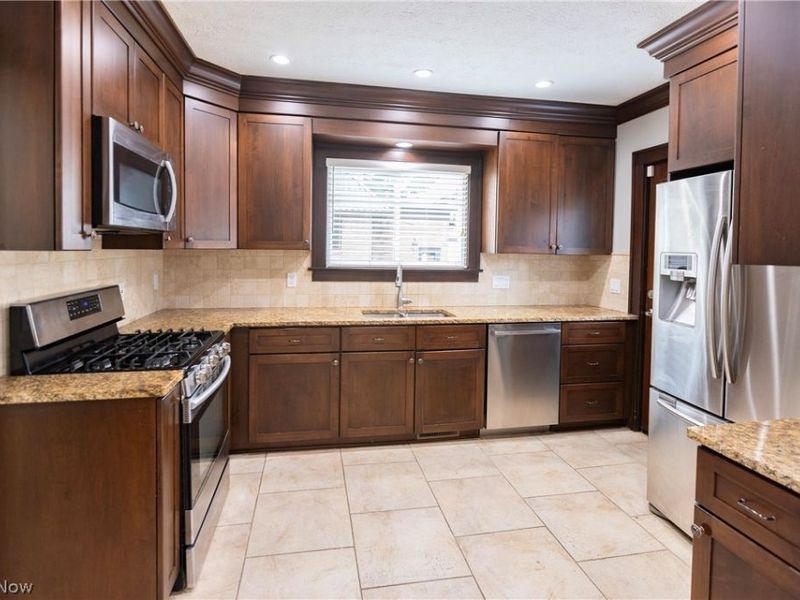 3530 Rocky River Drive, Cleveland, OH 44111 Photo 9