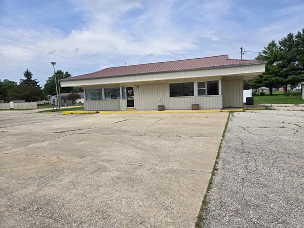103 8th Street East, Cresco, IA 52136