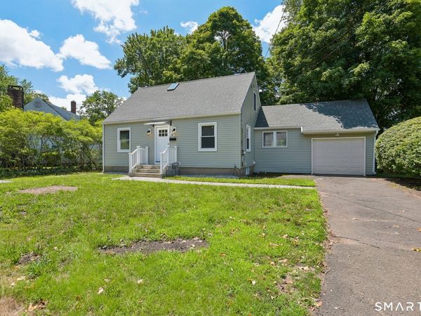 34 Lincoln, North Haven, CT 06473