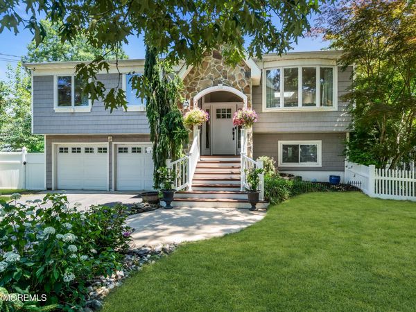 23 Layton Avenue, Pine Beach, NJ 08741
