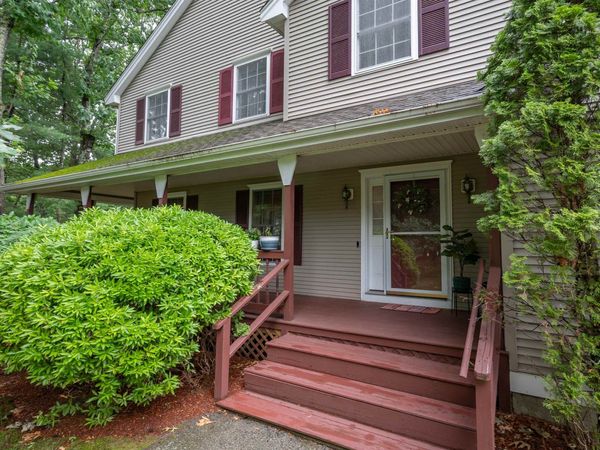 10 Castlegate Way, Unit 453, Nashua, NH 03063
