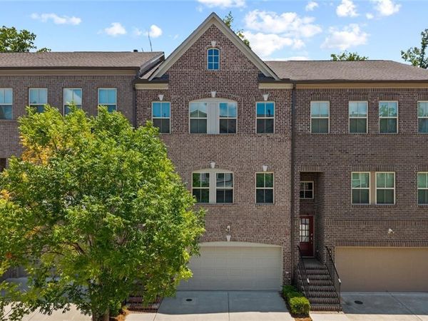 373 Via Secco Lane , Suwanee, GA 30024