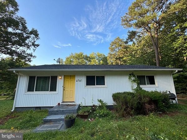 9301 LADYSMITH ROAD , RUTHER GLEN, VA 22546