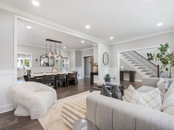 311 Martin Rd, Union, NJ 07083