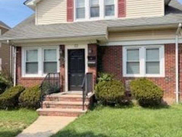 32 Marley Ave, Unit 1, Cedar Grove, NJ 07009