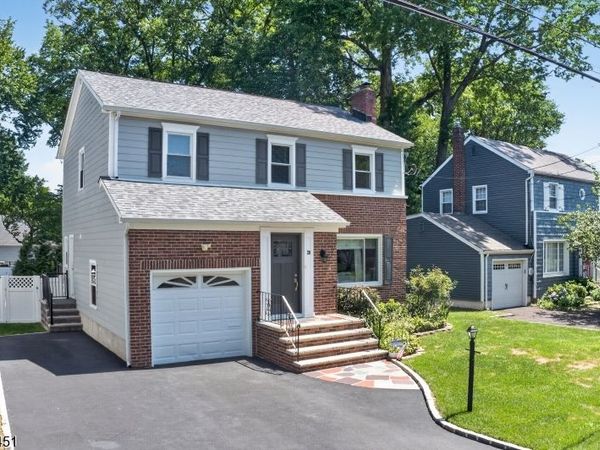 28 Kew Dr, Springfield, NJ 07081