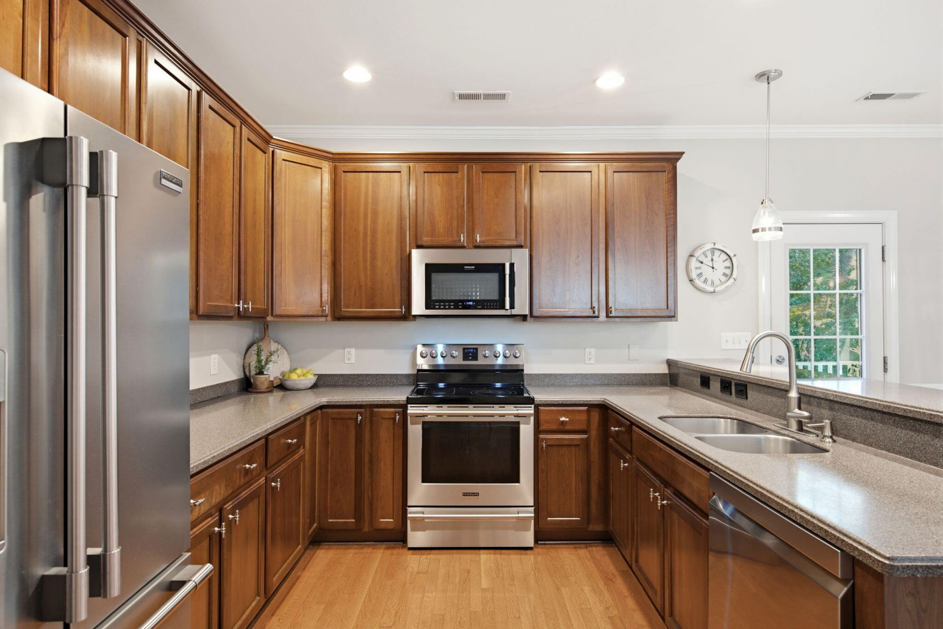 3508 Bagley Drive Photo 15