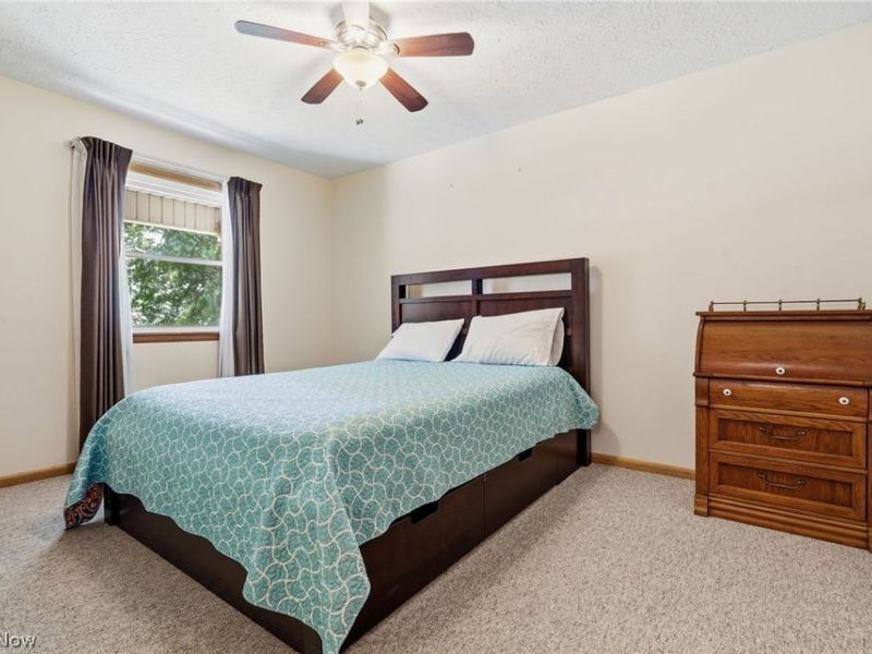 912 S Azalea Boulevard, Barberton, OH 44203 Photo 15