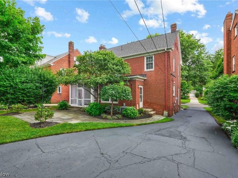 2385 Lalemant Road, University Heights, OH 44118 Photo 37