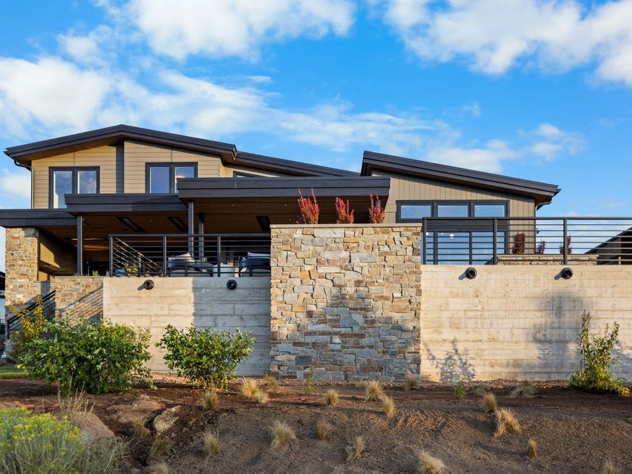 Property Image 103