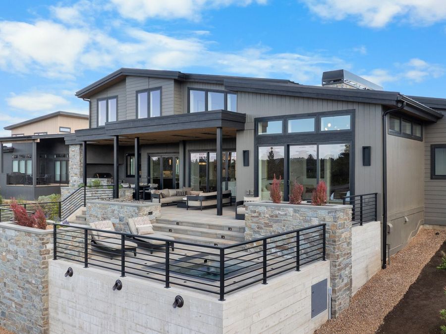 Property Image 108