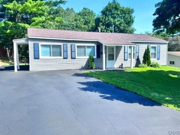510 Deerwood Road , Utica, NY 13502