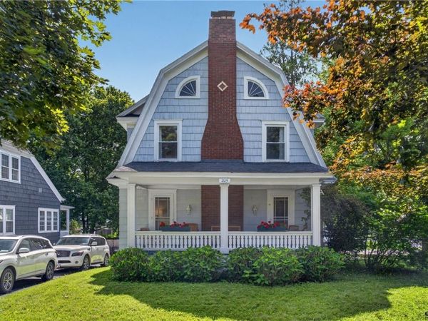 225 Strathmore Drive, Syracuse, NY 13207