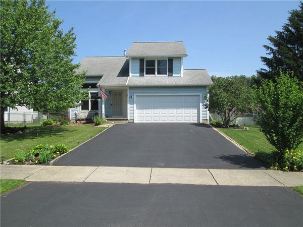 6 Cheshire Lane, Rochester, NY 14624