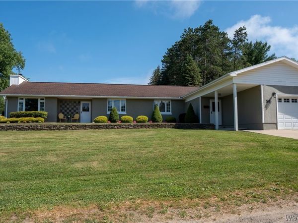 58 Chestnut Street, Franklinville, NY 14737