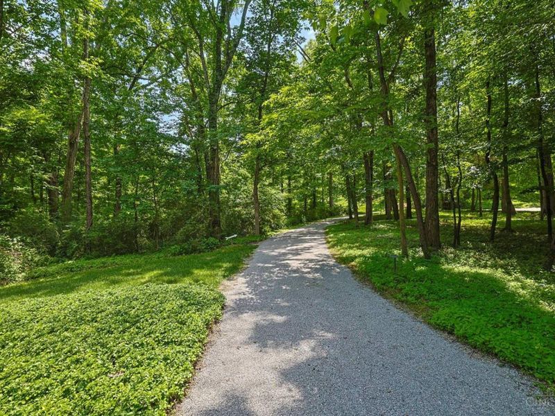 8340 Old Hickory Drive, Indian Hill, OH 45243 Photo 61