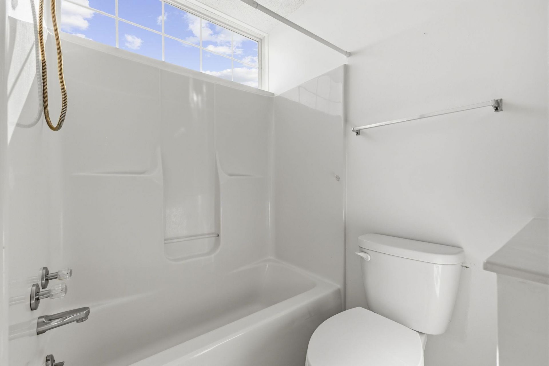 2181 Clearwater Dr.  Photo 18