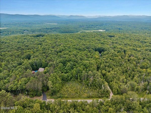 50 Lincoln Mountain Road, Greenfield Center, NY 12833