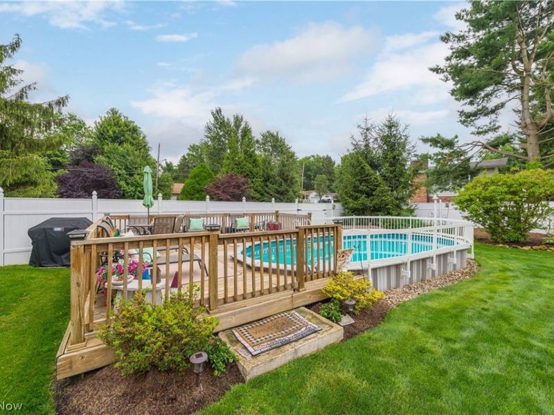984 Cleveland Avenue, Amherst, OH 44001 Photo 42