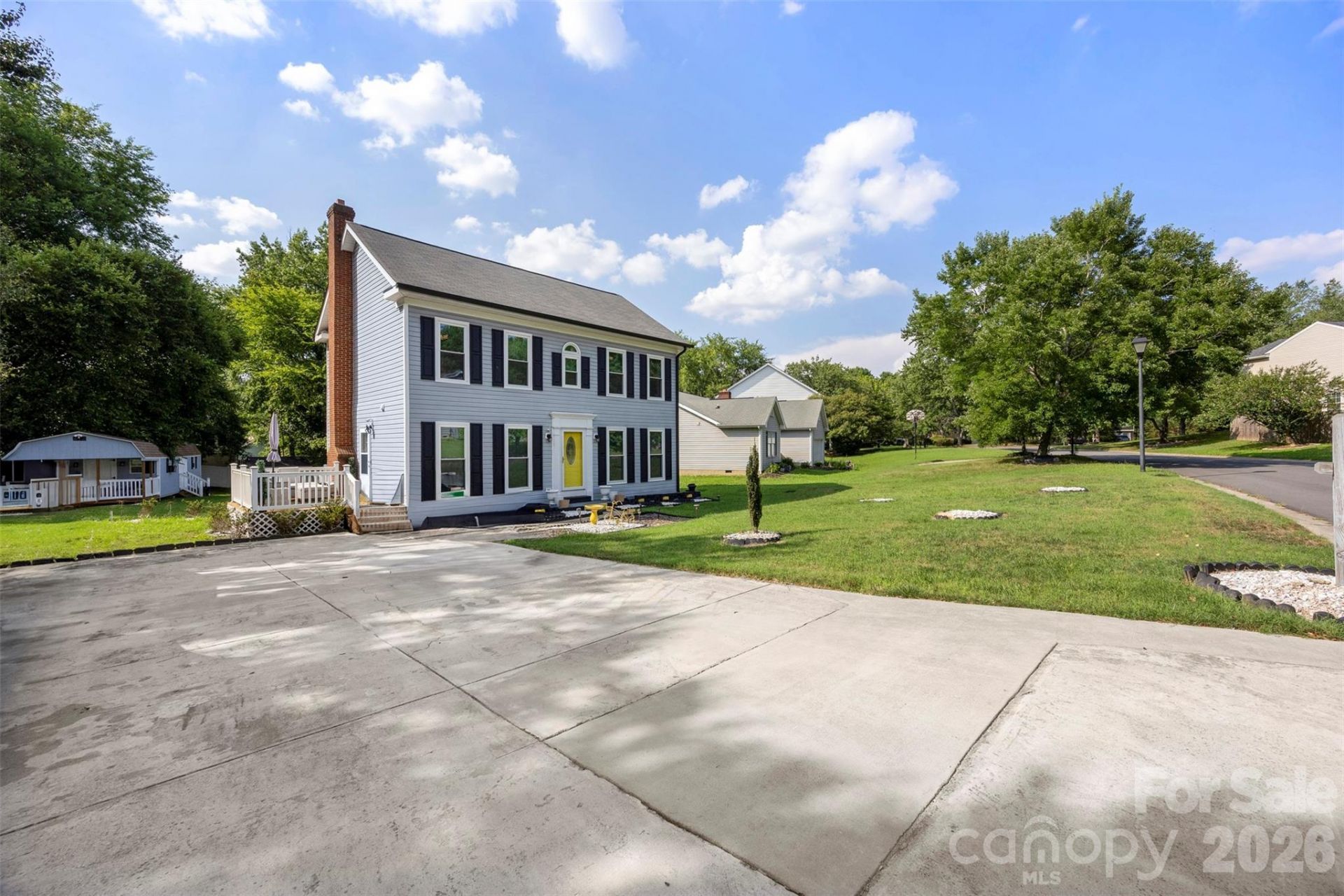 3100 Swanquarter Drive, Charlotte, NC 28262 Main Photo
