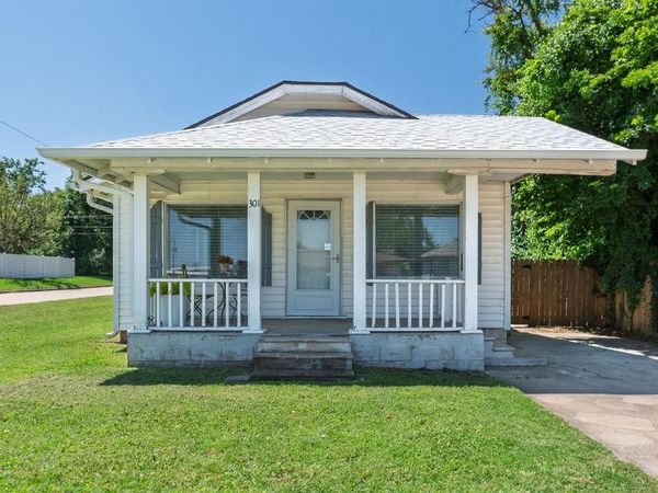 301 W Chicago Street, Shawnee, OK 74804