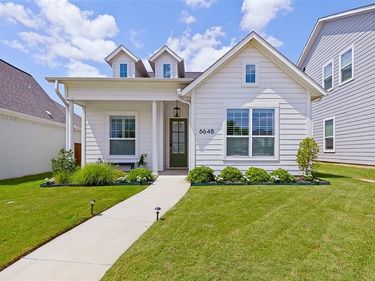 6648 Windfall Drive, Fort Worth, TX 76135