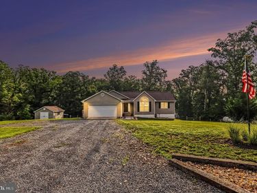 670 ROCKY HOLLOW ROAD, BENTONVILLE, VA 22610