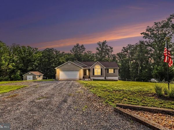 670 ROCKY HOLLOW ROAD, BENTONVILLE, VA 22610