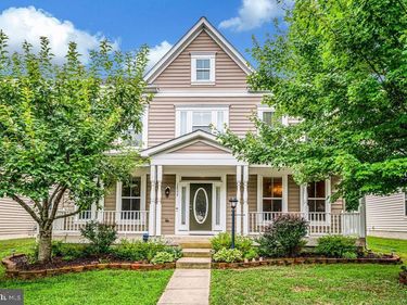 12594 STONE LINED CIRCLE , WOODBRIDGE, VA 22192